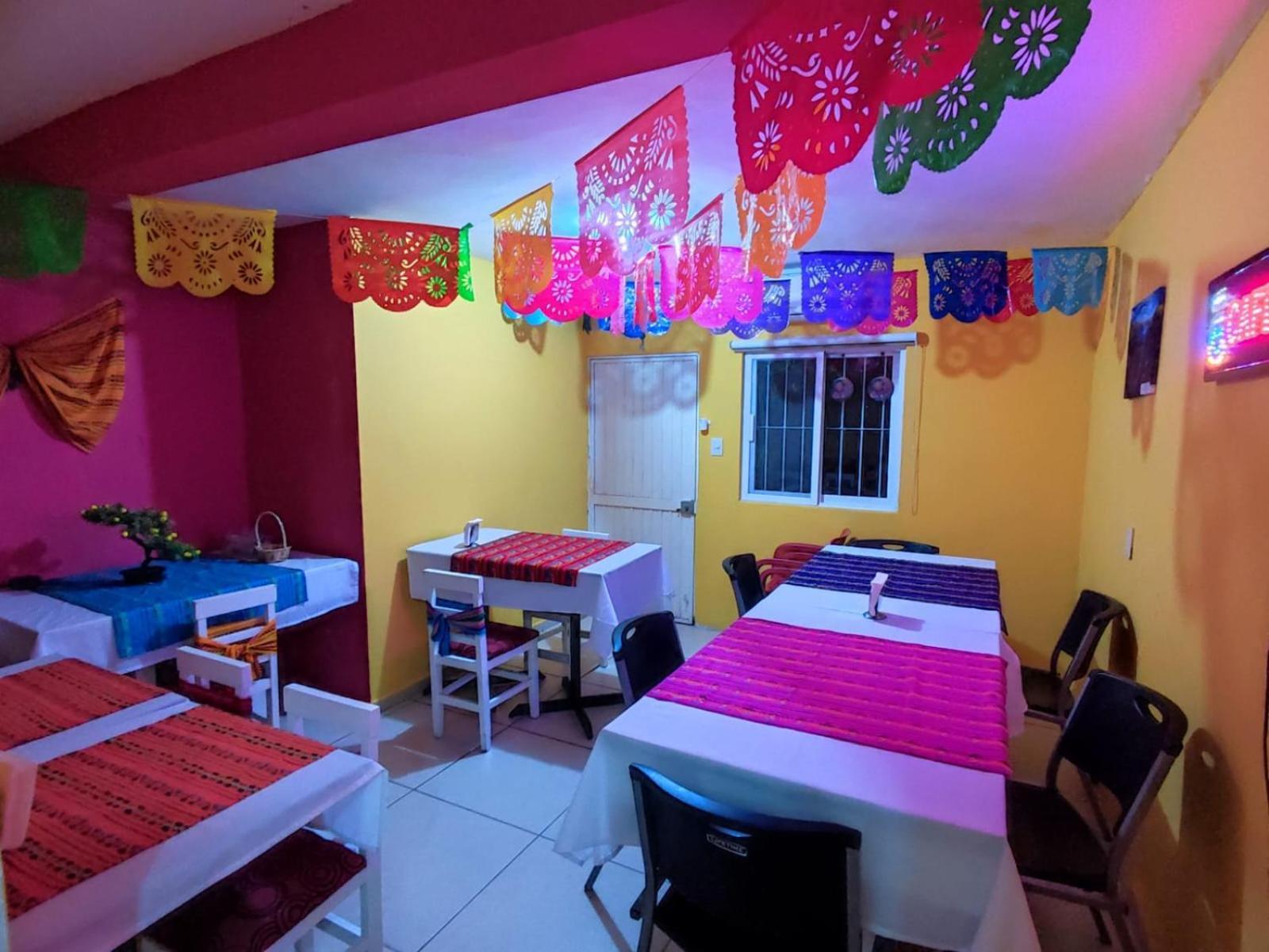 Hgen Rooms & Suites Los Mochis Exteriör bild