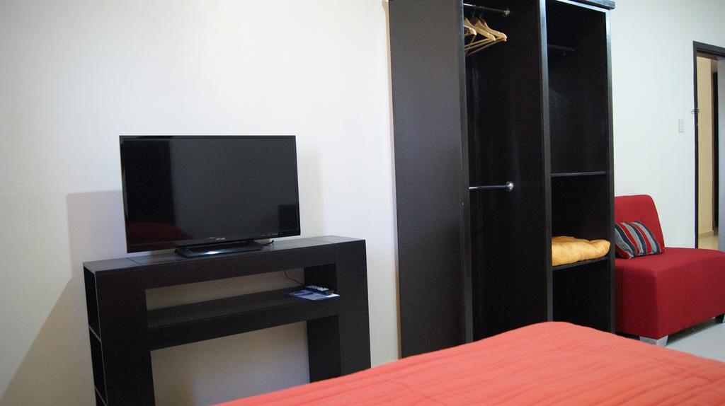Hgen Rooms & Suites Los Mochis Exteriör bild